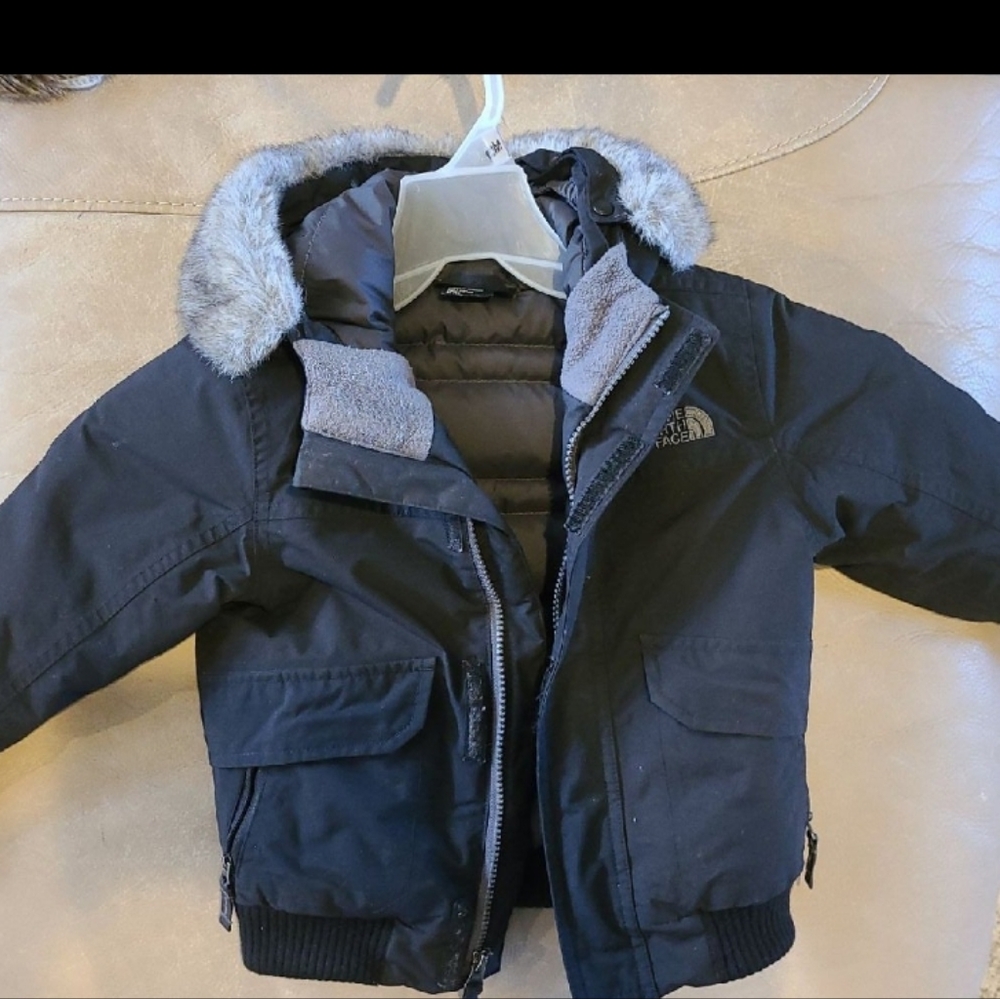 North Face hooded faux fur jacket coat 4t